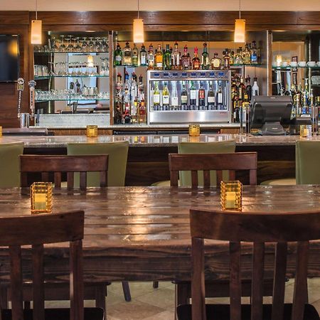 Doubletree By Hilton Portland - Beaverton Extérieur photo