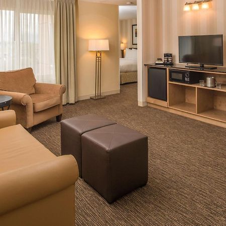 Doubletree By Hilton Portland - Beaverton Extérieur photo