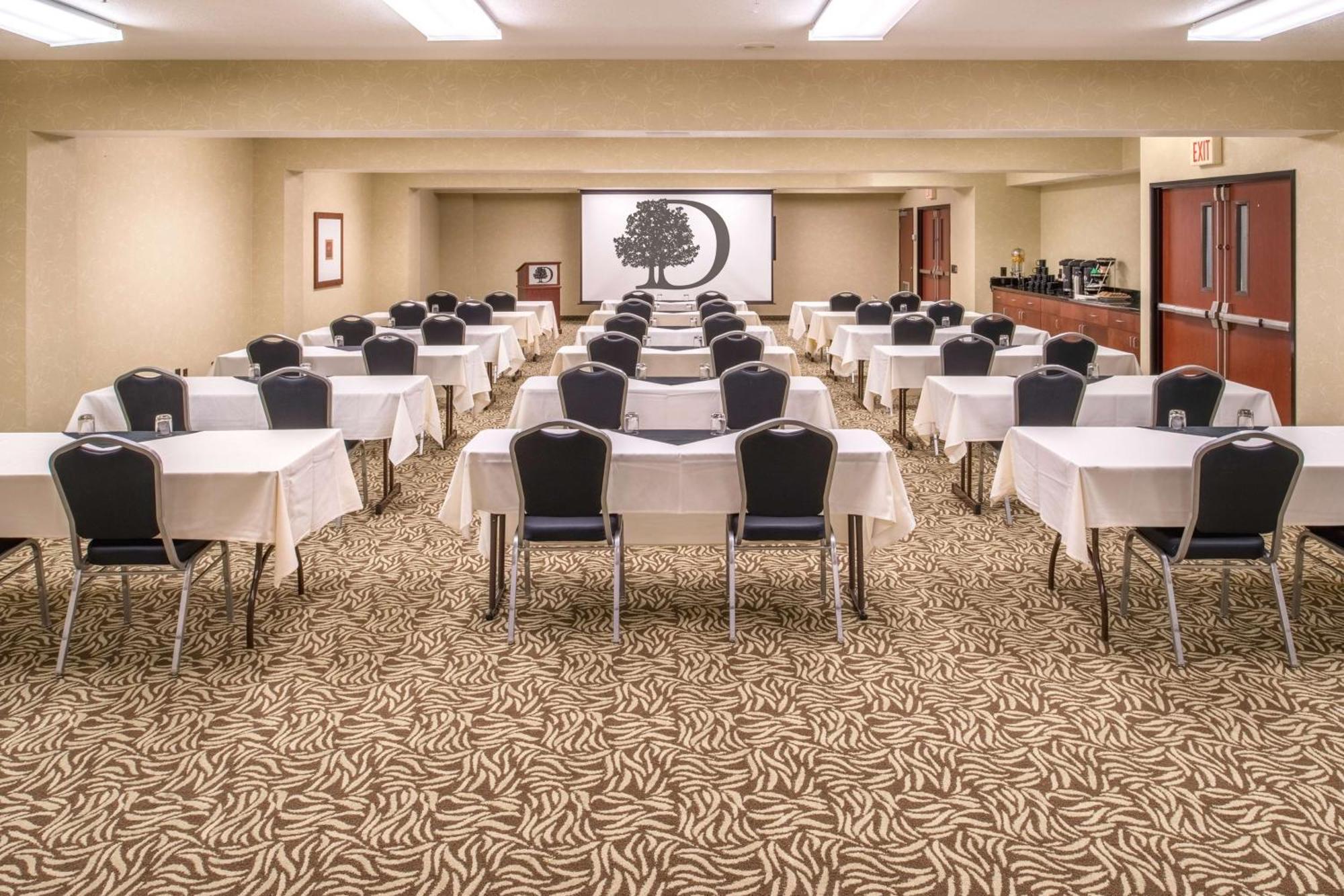 Doubletree By Hilton Portland - Beaverton Extérieur photo