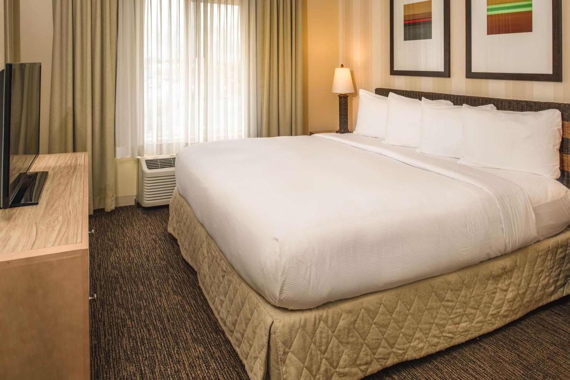 Doubletree By Hilton Portland - Beaverton Extérieur photo