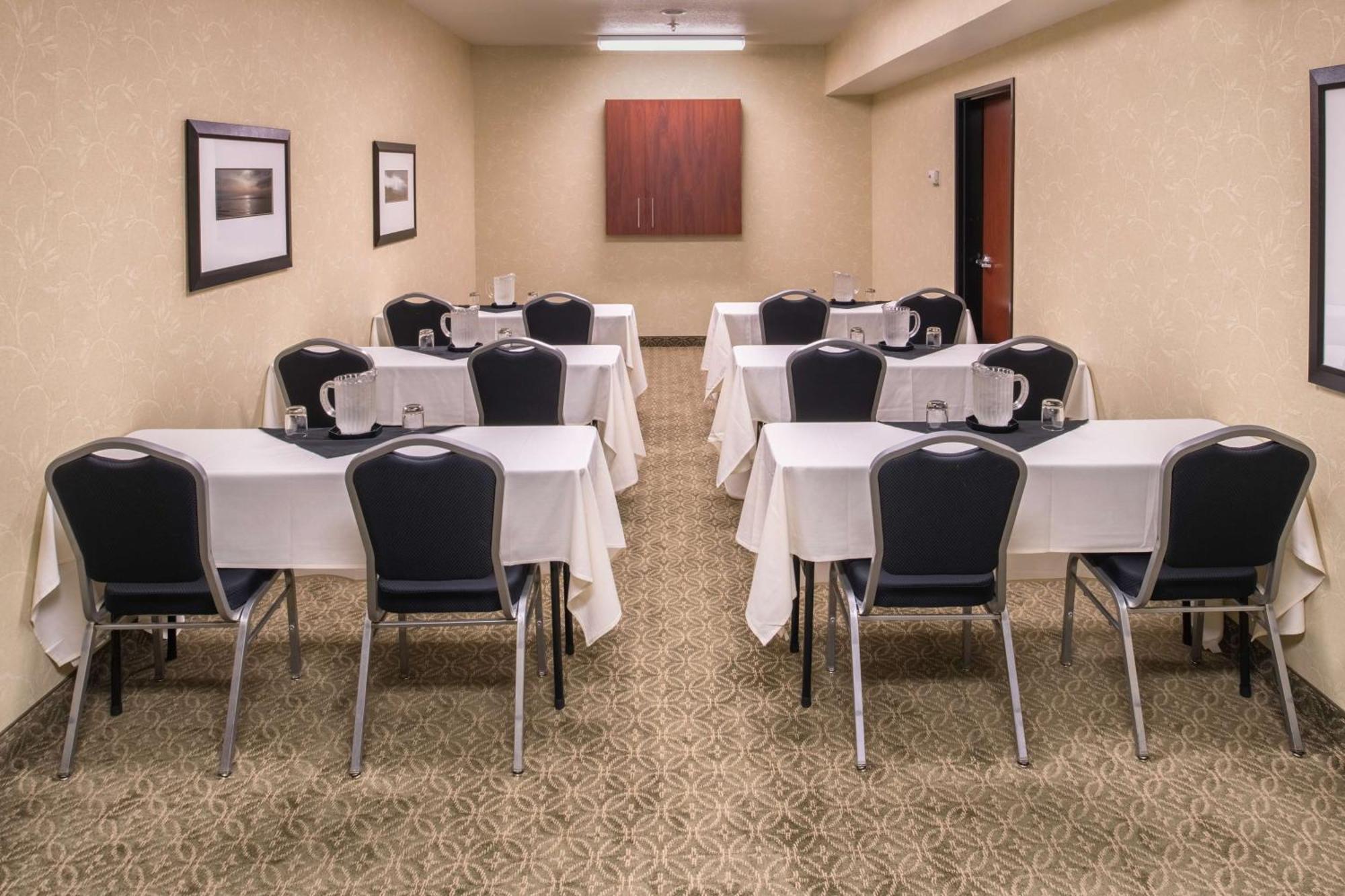 Doubletree By Hilton Portland - Beaverton Extérieur photo